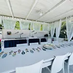 Πανσιόν Tritone - Immobilevante 4*