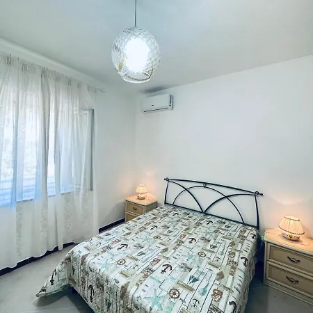 Tritone - Immobilevante 3* Ponza